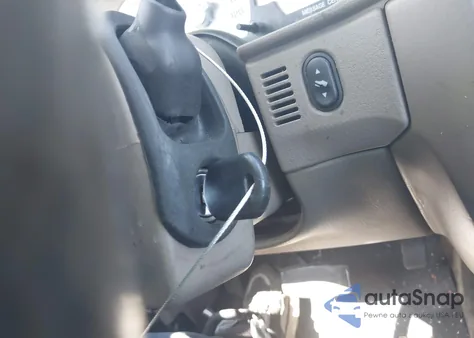 2004 Mercury Mountaineer из США, поврежденный, VIN 4M2ZU86E64UJ18902